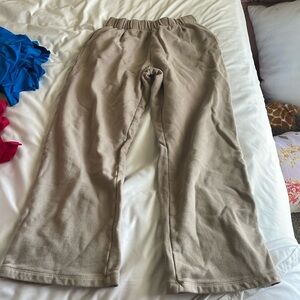 Tan forever 21 size small sweatpants